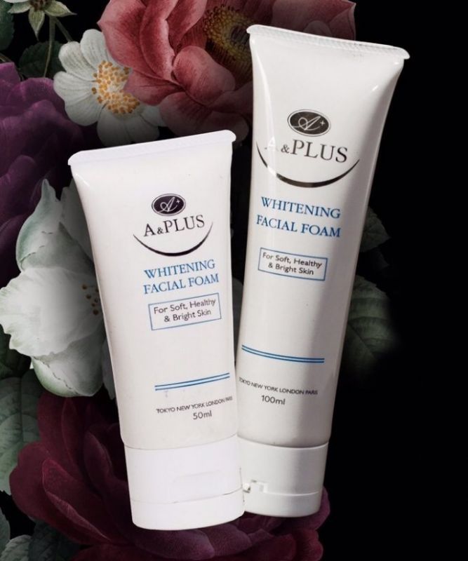 WHITENING FACIAL FOAM - Sửa rửa mặt thảo dược 50ml